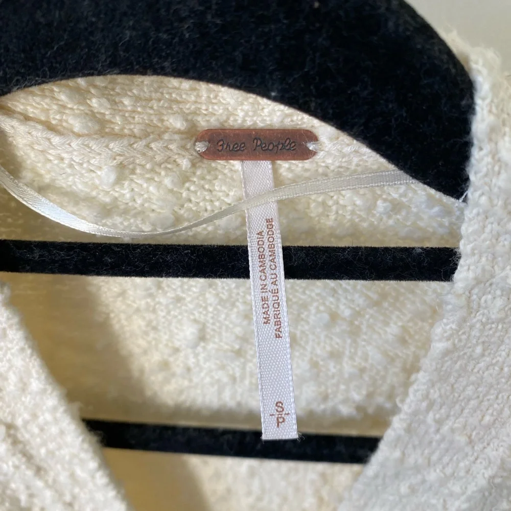 NWOT Free People Found My Friend Cardi - Picture 3 of 5